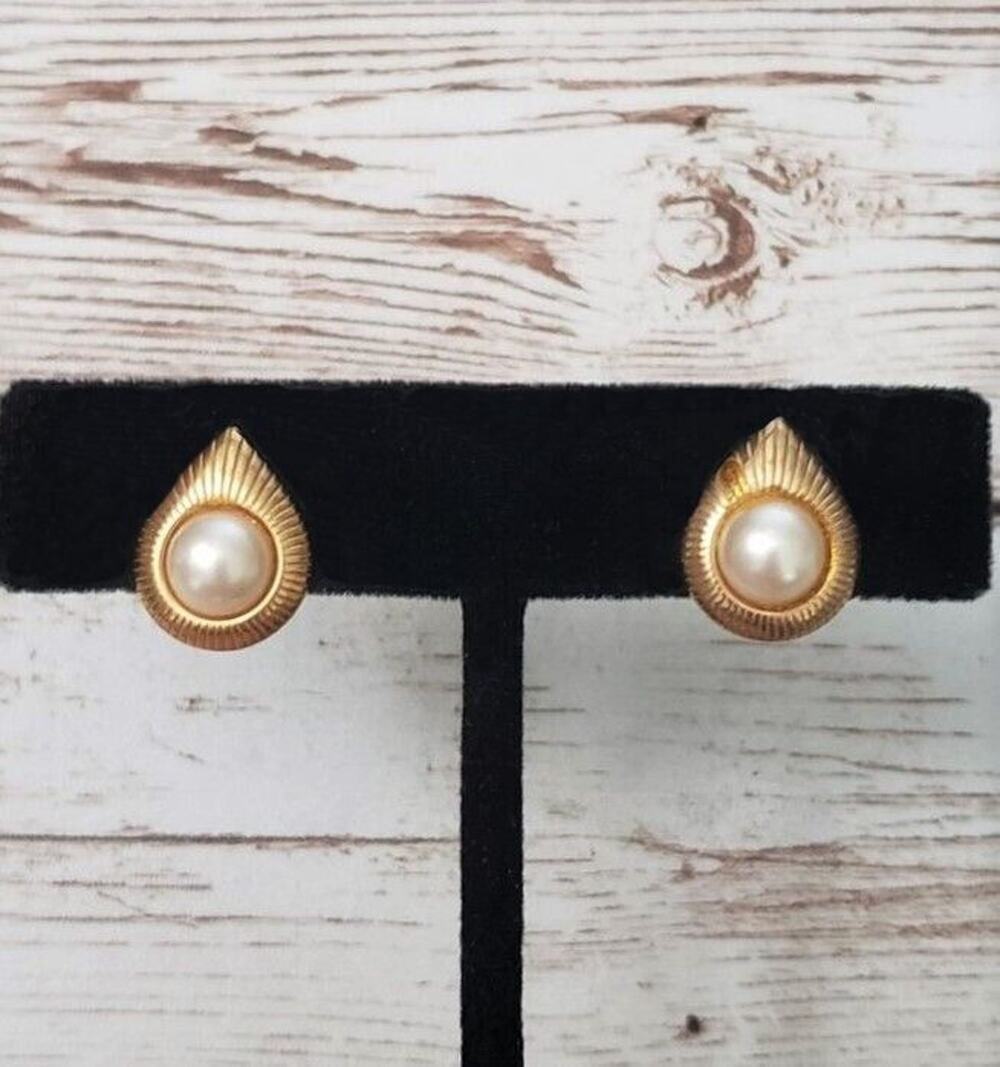 Vintage Clip On Earrings Gold Tone Teardrop Shape Faux Pearl - Fair Condition